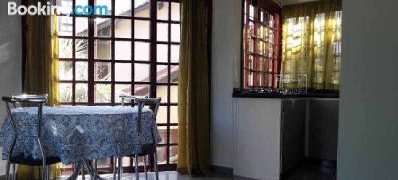 维斯塔瑞尔公寓酒店(Vista Real Residence)图片