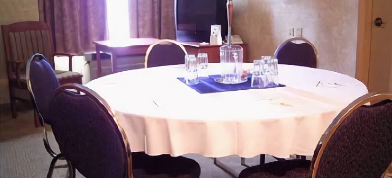 罗斯城市套房贝斯特韦斯特优质酒店(Best Western Plus Rose City Suites)图片