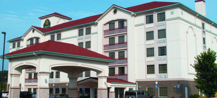 亚特兰大道格拉斯维尔拉昆塔温德姆套房酒店(La Quinta Inn & Suites by Wyndham Atlanta Douglasville)图片