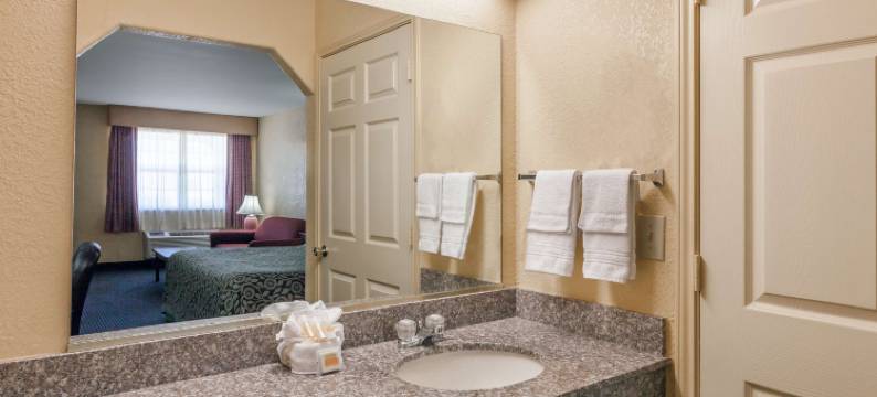 冈贝里尔行政酒店(Gun Barrel Executive Inn)图片