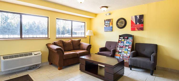 俄亥俄州阿什兰 6 号汽车旅馆(Motel 6 Ashland, Oh)图片