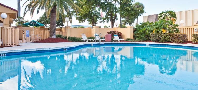 劳德代尔堡赛普拉斯Cr拉昆塔温德姆套房酒店(La Quinta Inn & Suites by Wyndham Ft Lauderdale Cypress Cr)图片