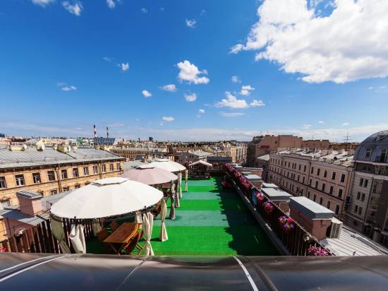 聖彼得堡涅夫斯基別列格122號酒店