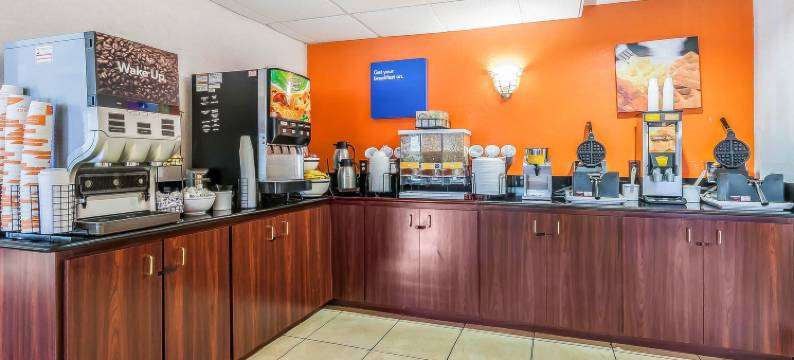 北圣彼得堡舒适酒店(Comfort Inn St Petersburg North)图片