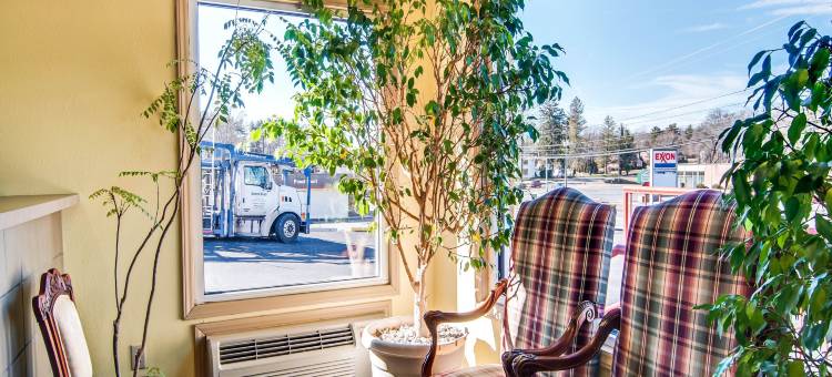 马里昂 I-81 伊克诺旅馆(Econo Lodge Marion I-81)图片