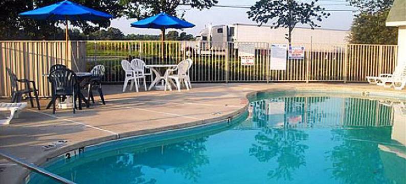 伯灵顿骑士酒店(Knights Inn Burlington, NC)图片