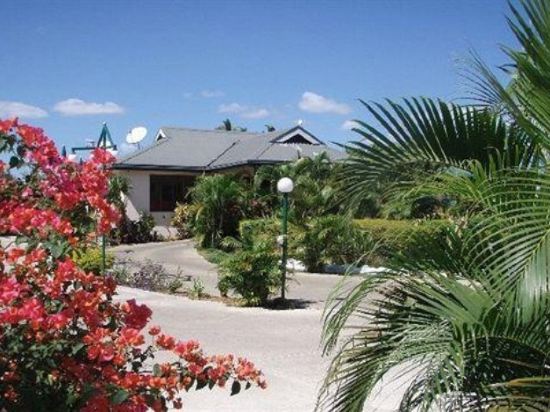 Wailoaloa Beach Resort Hotel Reviews Room Rates And Booking Ctrip Wailoaloa Beach Resort