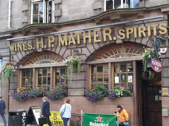 【携程攻略】爱丁堡王子街购物攻略,王子街购