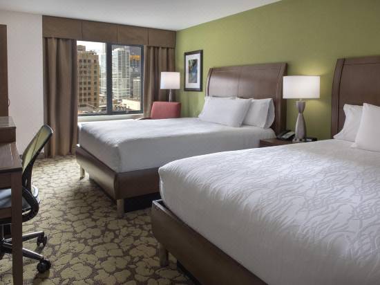 Hilton Garden Inn Chicago Downtown Riverwalk Hotel Reviews And