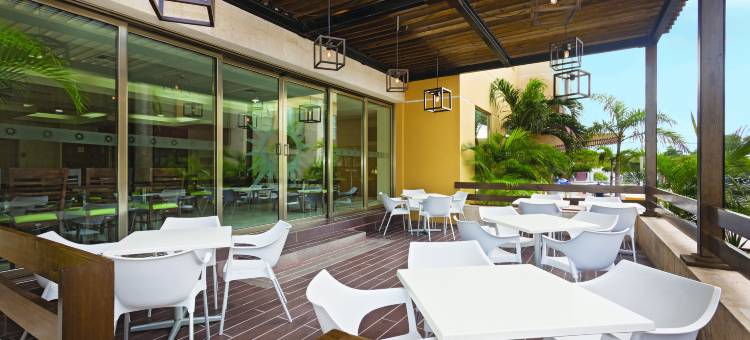 坎昆温德姆拉昆塔酒店(Wyndham Garden Cancun Downtown)图片
