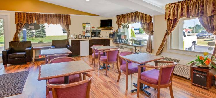 罗德威套房酒店(Rodeway Inn & Suites)图片