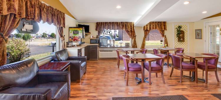 罗德威套房酒店(Rodeway Inn & Suites)图片