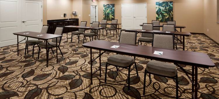 格兰德斯泰套房酒店-山谷市(GrandStay Hotel & Suites Valley City)图片