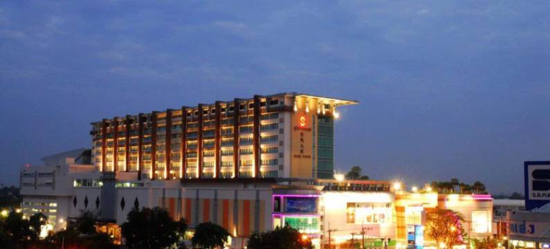 苏内大酒店和会议中心(Sunee Grand Hotel and Convention Center)图片