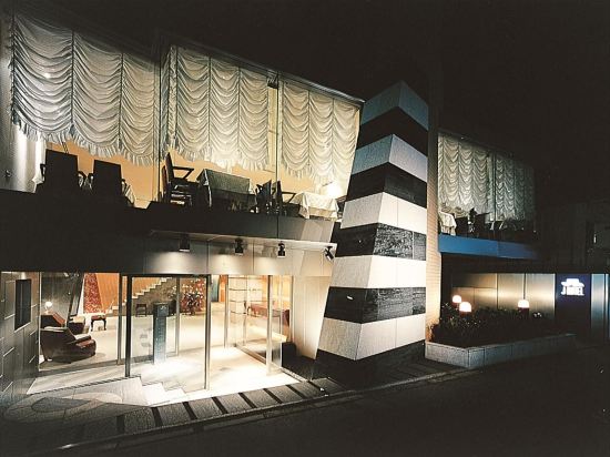 松本清(本八幡駅前)