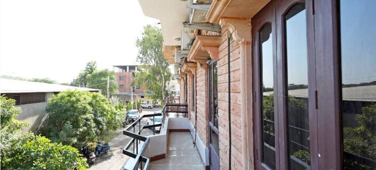 OYO 9852 Leela Villas Guest House图片