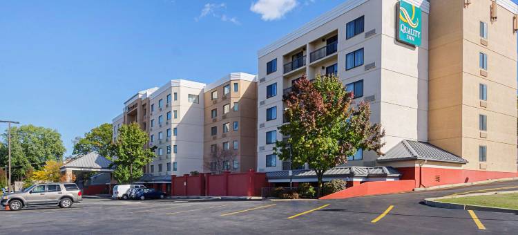 波士顿里维尔凯艺酒店(Quality Inn Boston-Revere)图片