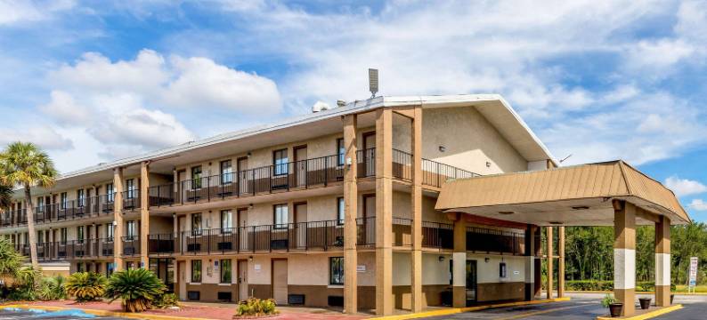 罗德威酒店-费尔格朗斯(Rodeway Inn Fairgrounds-Casino)图片