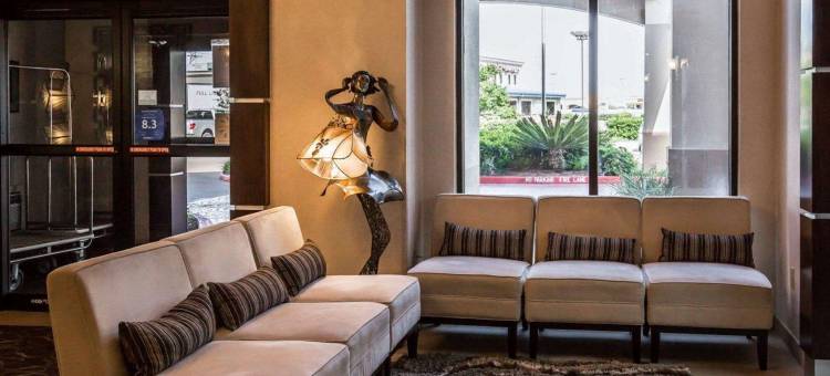 斯帕福德附近舒格兰舒适套房酒店(Comfort Suites Stafford Near Sugarland)图片