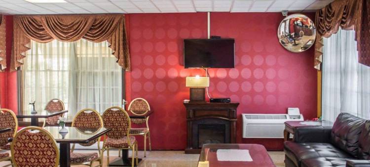 梅尔维尔亨廷顿站罗德威酒店(Rodeway Inn Huntington Station - Melville)图片