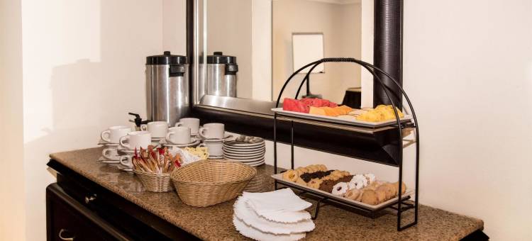 蒙特利机场贝斯特韦斯特优质酒店(Best Western Plus Monterrey Airport)图片