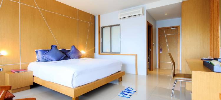 查汶湾海滩度假村(Chaweng Cove Beach Resort)图片