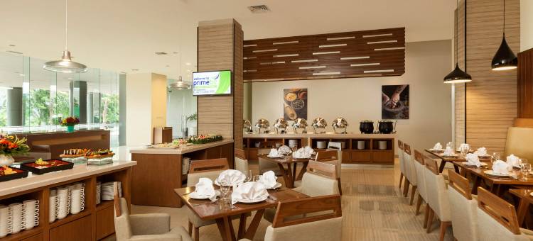 锡卡龙高级商务酒店(PrimeBiz Cikarang)图片