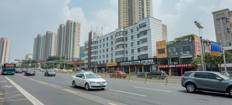 银座佳驿酒店(济南经十路省中医医院千佛山风景区店)图片