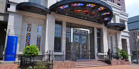 台南榮興金鬱金香酒店