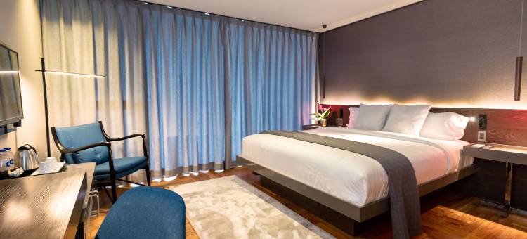 马卡迪华美达安可酒店(Ramada Encore Makati)图片