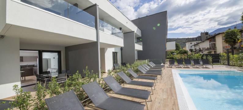 里瓦湖旅馆(Riva Lake Lodge)图片