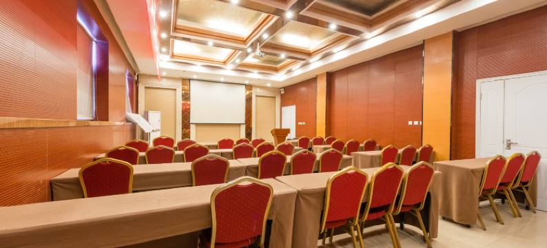 君荷精品酒店(郑汴路中原国际博览中心店)图片