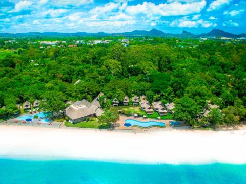 日落公園温泉度假酒店