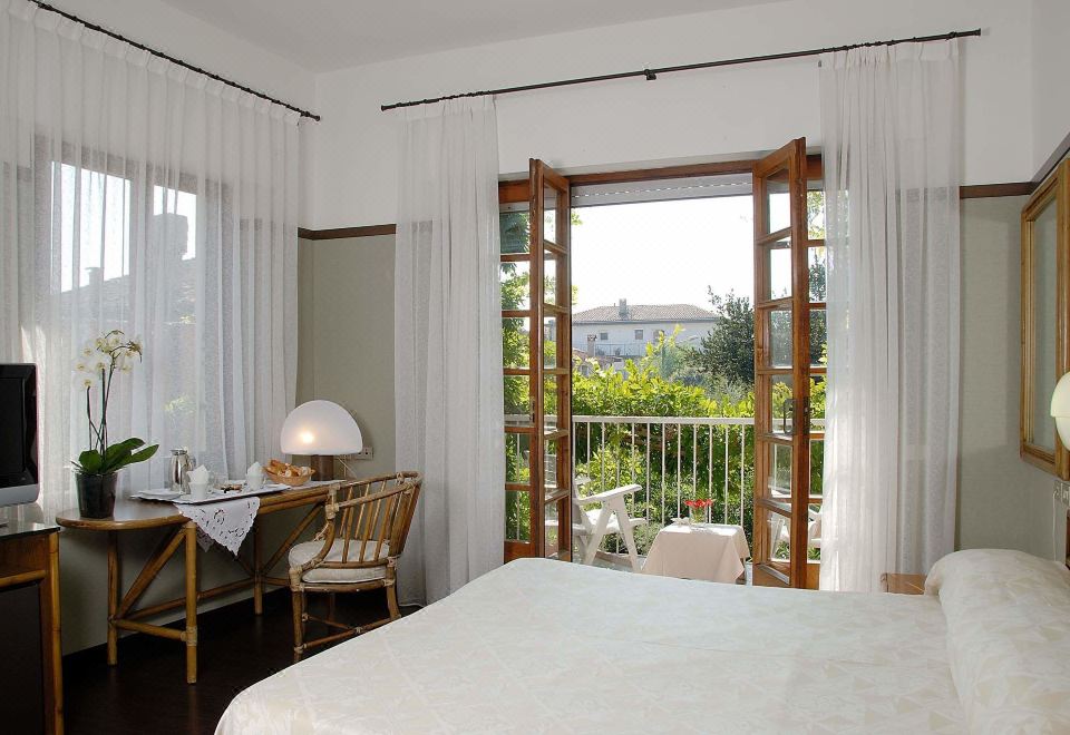 Hotel Mabapa Over view