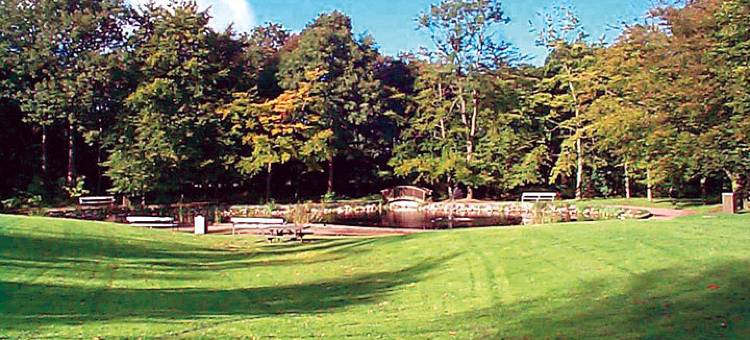 亚勒鲁普库洛酒店(Hotel Hjallerup Kro)图片