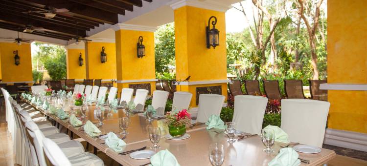 坎昆机场万怡酒店(Courtyard Cancun Airport)图片