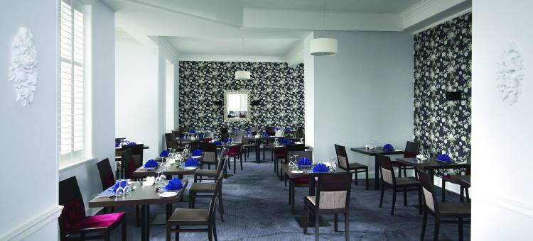 由Compass Hospitality经营的波特帕特里克酒店(The Portpatrick Hotel by Compass Hospitality)图片