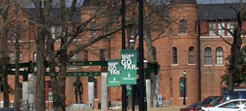 塔勒阔智选假日酒店及套房(Holiday Inn Express & Suites TAHLEQUAH by IHG)图片