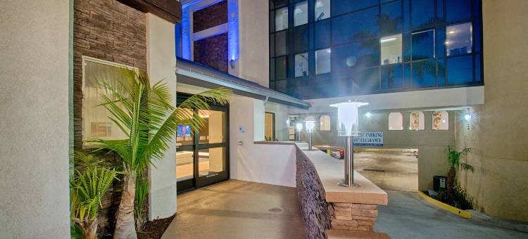 希尔顿欢朋酒店-科斯塔梅萨纽波特海滩(Hampton Inn by Hilton Costa Mesa Newport Beach)图片