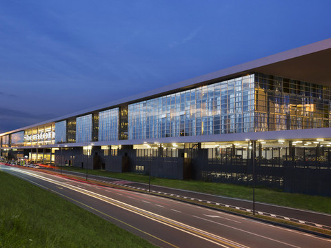 米兰马尔彭萨机场喜来登酒店及会议中心