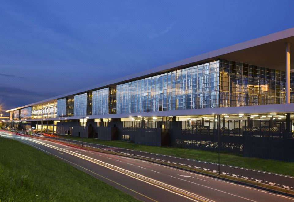 Sheraton Milan Malpensa Airport Hotel & Conference Centre Over view