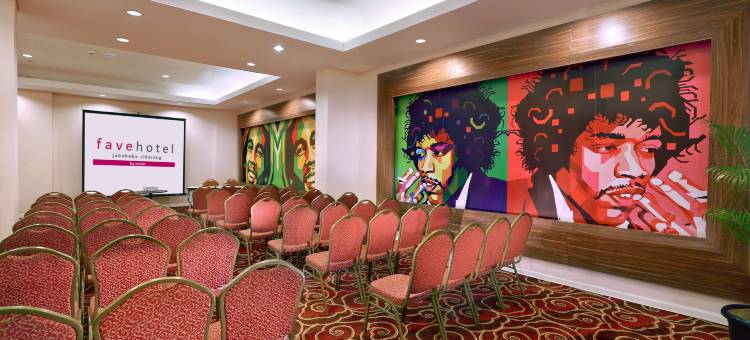 贾巴贝卡芝卡朗菲芙酒店(Favehotel Jababeka Cikarang)图片