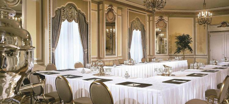 费尔蒙特洛里耶堡酒店(Fairmont Chateau Laurier)图片