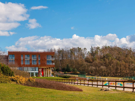 K-特利恩度假酒店