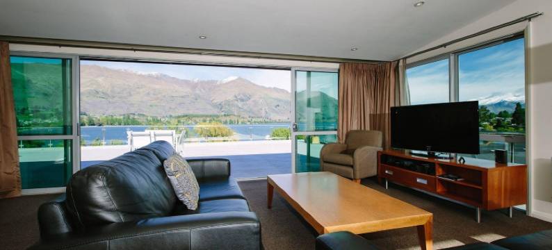 湖畔公寓(Lakeside Apartments)图片