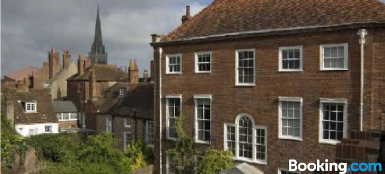 东帕兰德住宿加早餐旅馆(East Pallant Bed and Breakfast, Located in Large Georgian Townhouse in Central Chichester)图片