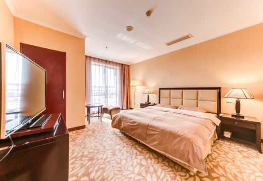 Shenhua Harbour International Hotel Hotel Overview