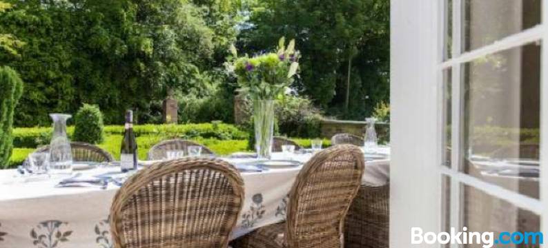 牧师别墅和游泳池屋(Vicarage House & Pool House)图片