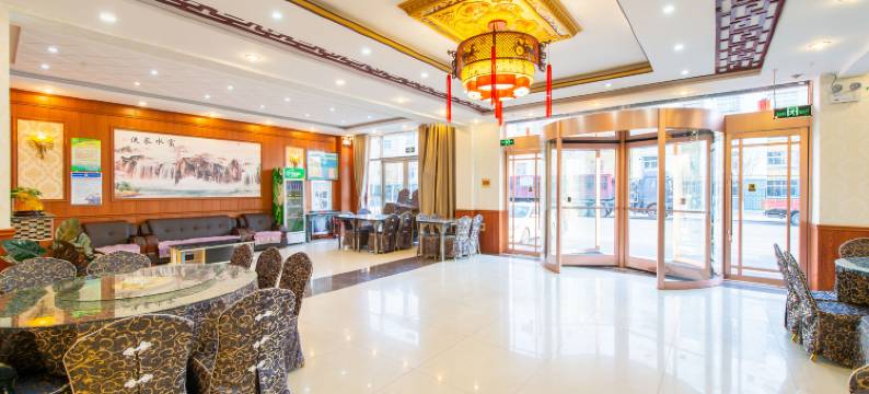 途窝假日酒店(平罗沙湖景区店)图片