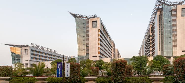 武汉蔡甸华美达安可酒店(同济医院中法新城店)图片